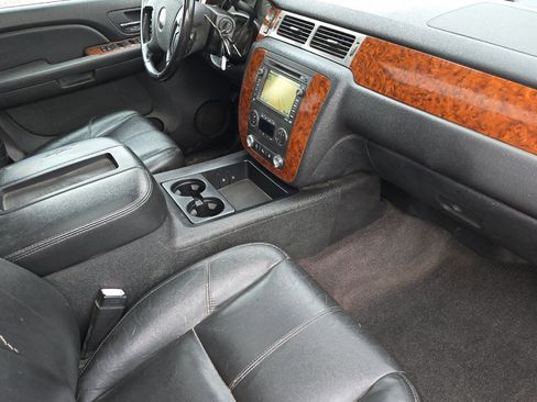 Used 2007 Chevrolet Silverado 2500 LTZ w/ Safety Package image 17