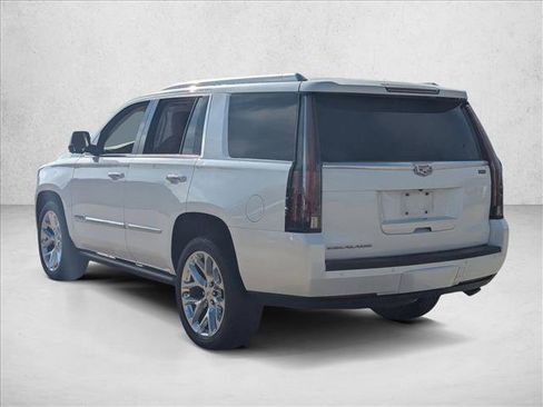 Used 2016 Cadillac Escalade Platinum image 7
