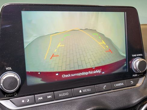 Certified 2024 Nissan Sentra SR image 14