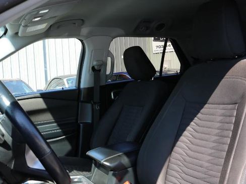 Used 2020 Ford Explorer XLT RWD image 9