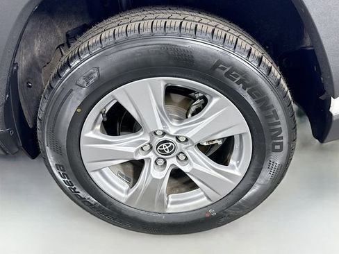 Certified 2025 Toyota RAV4 LE image 29