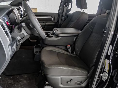 Used 2026 RAM 2500 Big Horn AWD/4WD image 30
