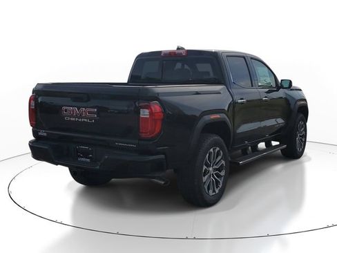New 2026 GMC Canyon Denali AWD/4WD image 4