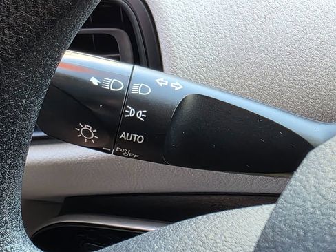 Used 2017 Toyota Prius Two image 43