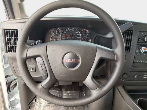 New 2026 GMC Savana 2500 w/ Driver Convenience Package RWD image 19