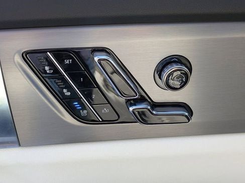 New 2026 Cadillac Vistiq Sport w/ LPO, Floor Liner Package image 21