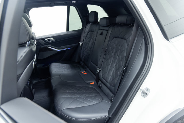 Used 2026 BMW X5 xDrive40i AWD/4WD image 23