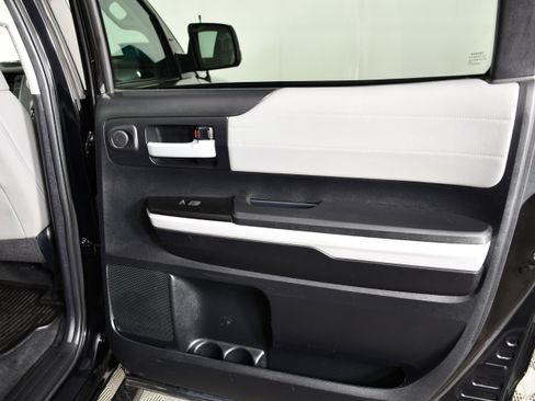 Used 2018 Toyota Tundra Limited AWD/4WD image 47