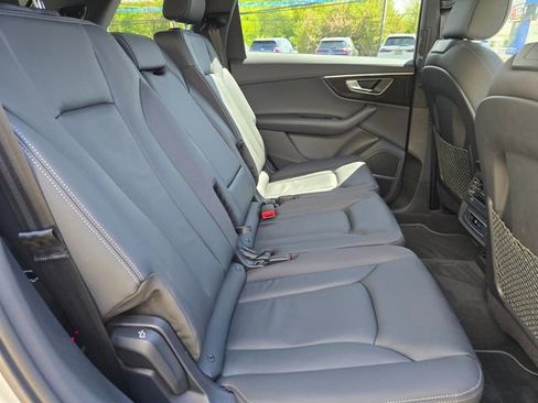 Used 2025 Audi Q7 3.0T Premium Plus image 22
