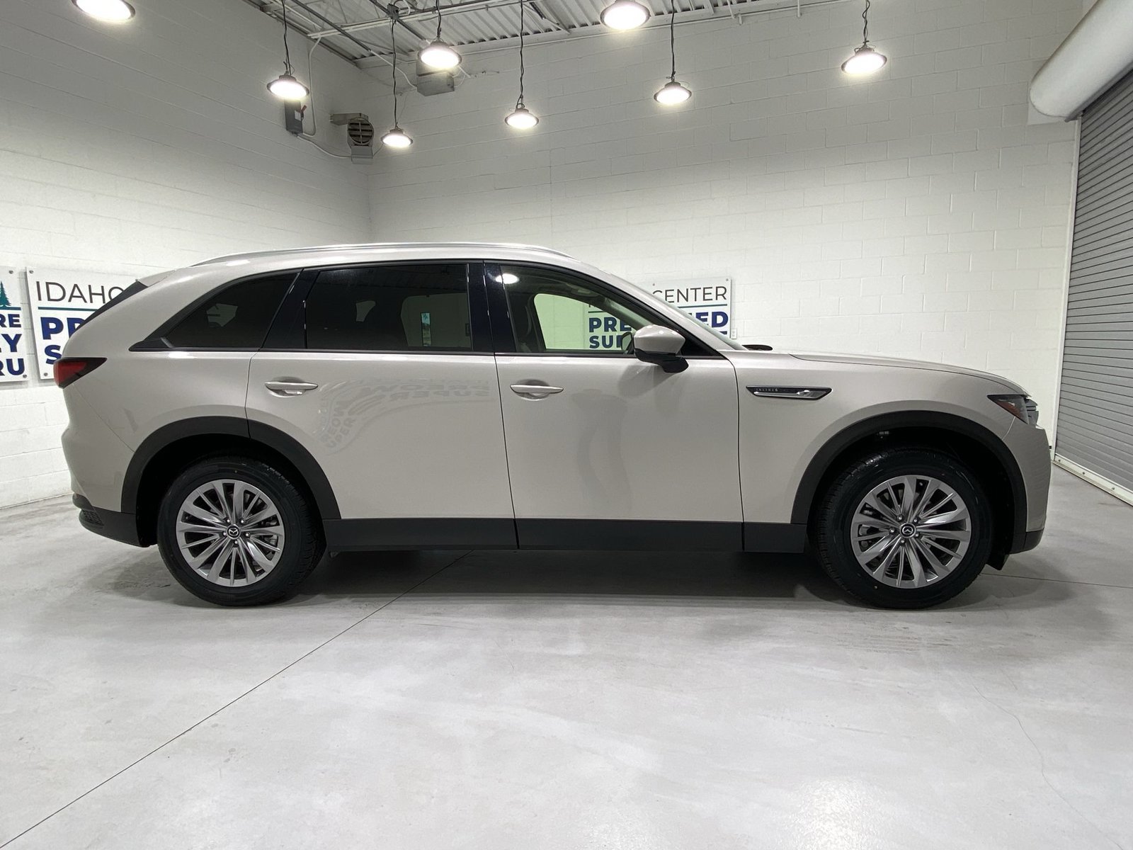 Used 2025 MAZDA CX-90 3.3 Turbo w/ Preferred Package AWD/4WD image 9