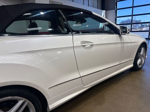 Used 2011 Mercedes-Benz E 550 Cabriolet image 43