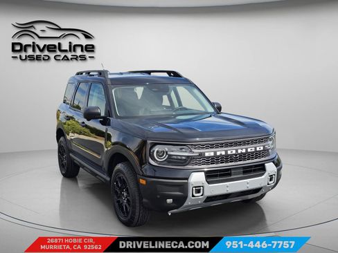 Used 2025 Ford Bronco Sport Badlands image 7