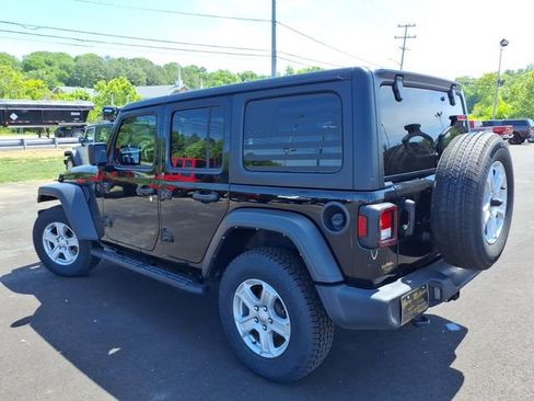Used 2023 Jeep Wrangler Unlimited Sport AWD/4WD image 16