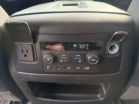 Used 2020 Chevrolet Tahoe LT image 20