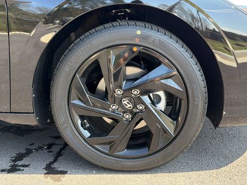 New 2026 Hyundai Elantra Sport image 12