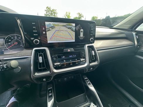 Used 2022 Kia Sorento X-Line EX AWD/4WD image 19