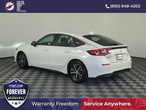 Used 2022 Honda Civic LX image 4