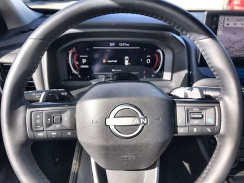 Used 2025 Nissan Rogue SL w/ Tech Package FWD image 14