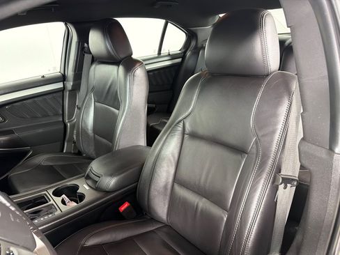 Used 2019 Ford Taurus SEL w/ Equipment Group 201A AWD/4WD image 12