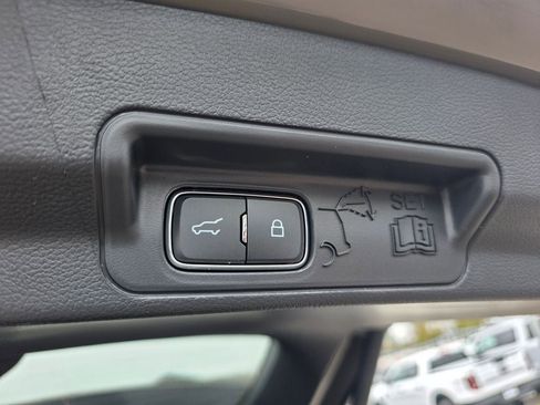 New 2026 Ford Explorer ST-Line w/ ST-Line Street Pack AWD/4WD image 30