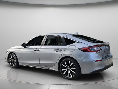 Used 2024 Honda Civic EX-L image 7