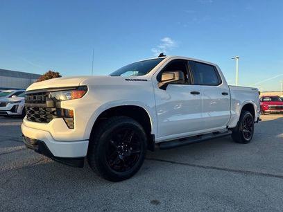 New 2026 Chevrolet Silverado 1500 Custom w/ Turbomax Blackout Package