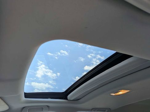 Used 2015 Honda CR-V EX image 18