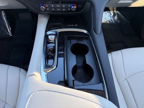 Used 2024 Buick Enclave Premium w/ Sport Touring Edition image 15