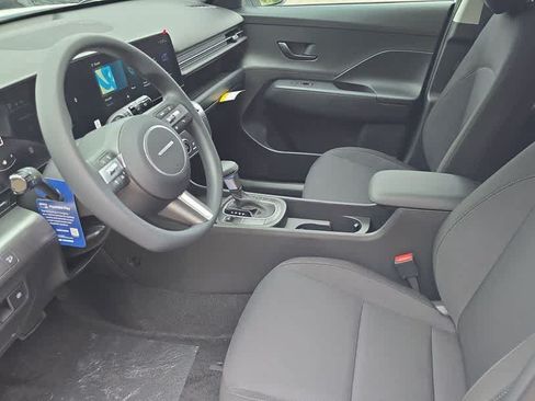 New 2027 Hyundai Kona SE FWD image 16