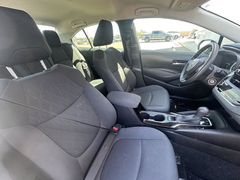 Used 2020 Toyota Corolla LE w/ Carpet Mat Package (TMS) FWD image 21