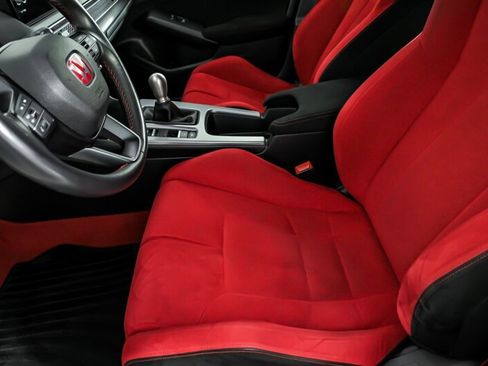 Used 2023 Honda Civic Type R image 13