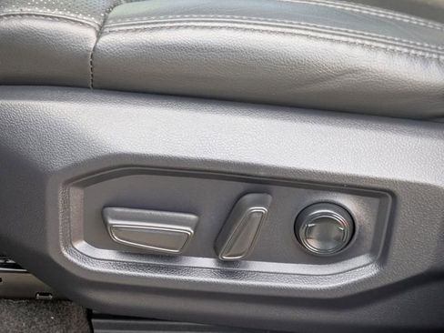 Used 2023 Toyota Tundra Limited image 27