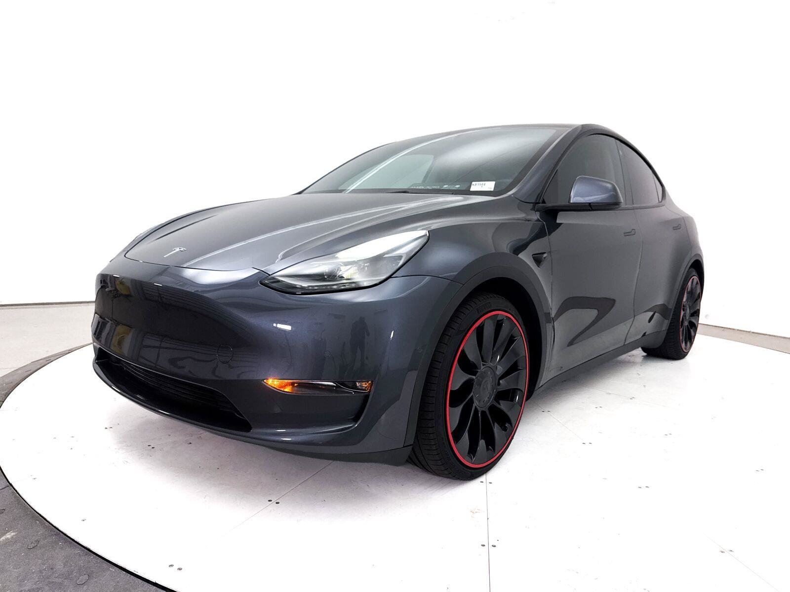 Used 2022 Tesla Model Y Performance AWD/4WD image 11