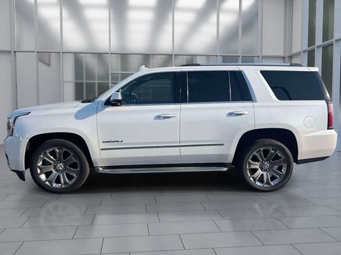 Used 2016 GMC Yukon Denali w/ Open Road Package AWD/4WD image 9