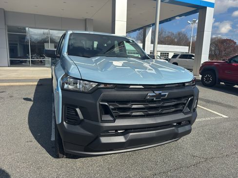 New 2026 Chevrolet Colorado W/T image 2