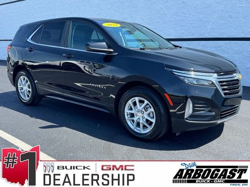 Used 2024 Chevrolet Equinox LT w/ LPO, Floor Liner Package FWD image 1
