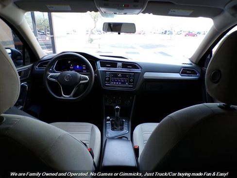 Used 2022 Volkswagen Tiguan S image 35