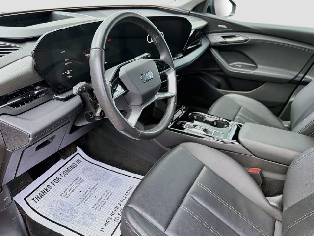 Certified 2025 Audi Q6 e-tron Premium Plus w/ Premium Plus AWD/4WD image 24