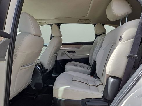 Used 2024 MAZDA CX-90 Plug-In Hybrid w/ Premium Plus image 15