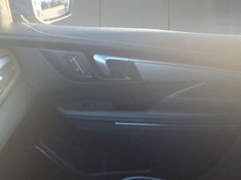 Used 2025 Buick Enclave Preferred image 24