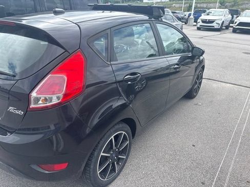 Used 2019 Ford Fiesta SE w/ Equipment Group 203A FWD image 3
