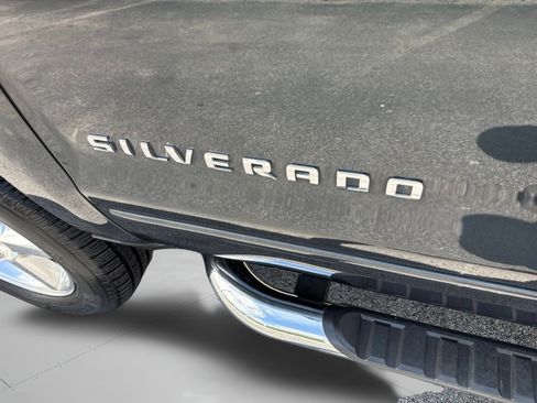 Used 2017 Chevrolet Silverado 1500 LT w/ All Star Edition AWD/4WD image 26