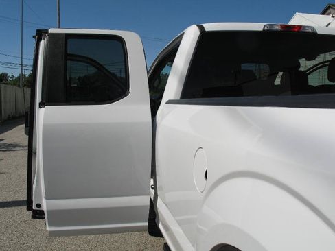Used 2018 Ford F150 XL w/ Equipment Group 101A Mid AWD/4WD image 21