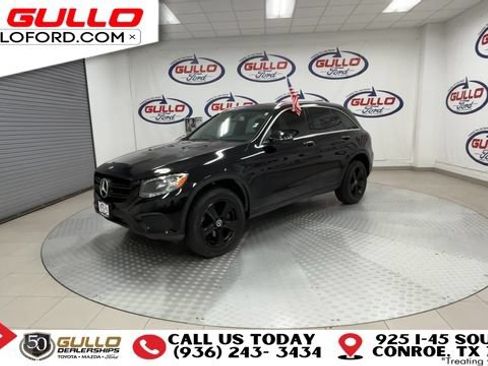 Used 2019 Mercedes-Benz GLC 300 image 2