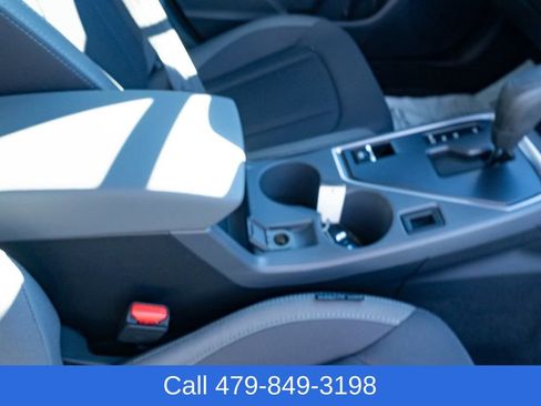 Used 2025 Subaru Crosstrek 2.0i Premium image 41