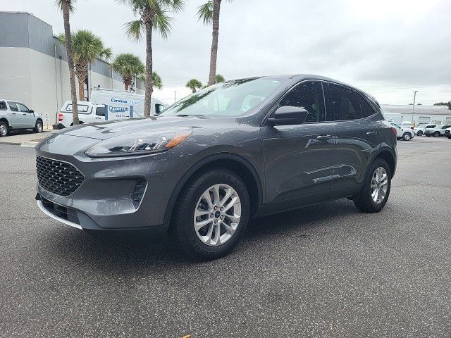 Used 2022 Ford Escape SE w/ Convenience Package FWD image 4