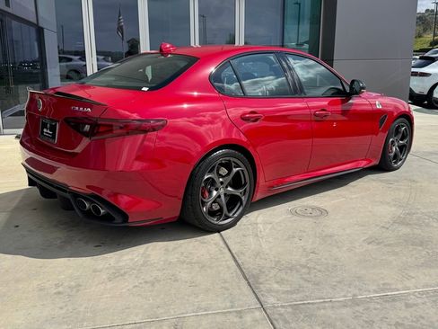 Used 2022 Alfa Romeo Giulia Quadrifoglio w/ Active Assist Plus Package image 8