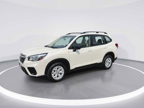 Used 2020 Subaru Forester w/ Alloy Wheel Package AWD/4WD image 4