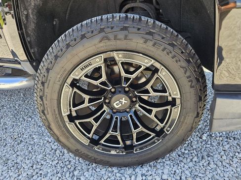 Used 2018 Chevrolet Silverado 1500 LT w/ Texas Edition AWD/4WD image 75