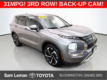 Used 2024 Mitsubishi Outlander SE Black Edition